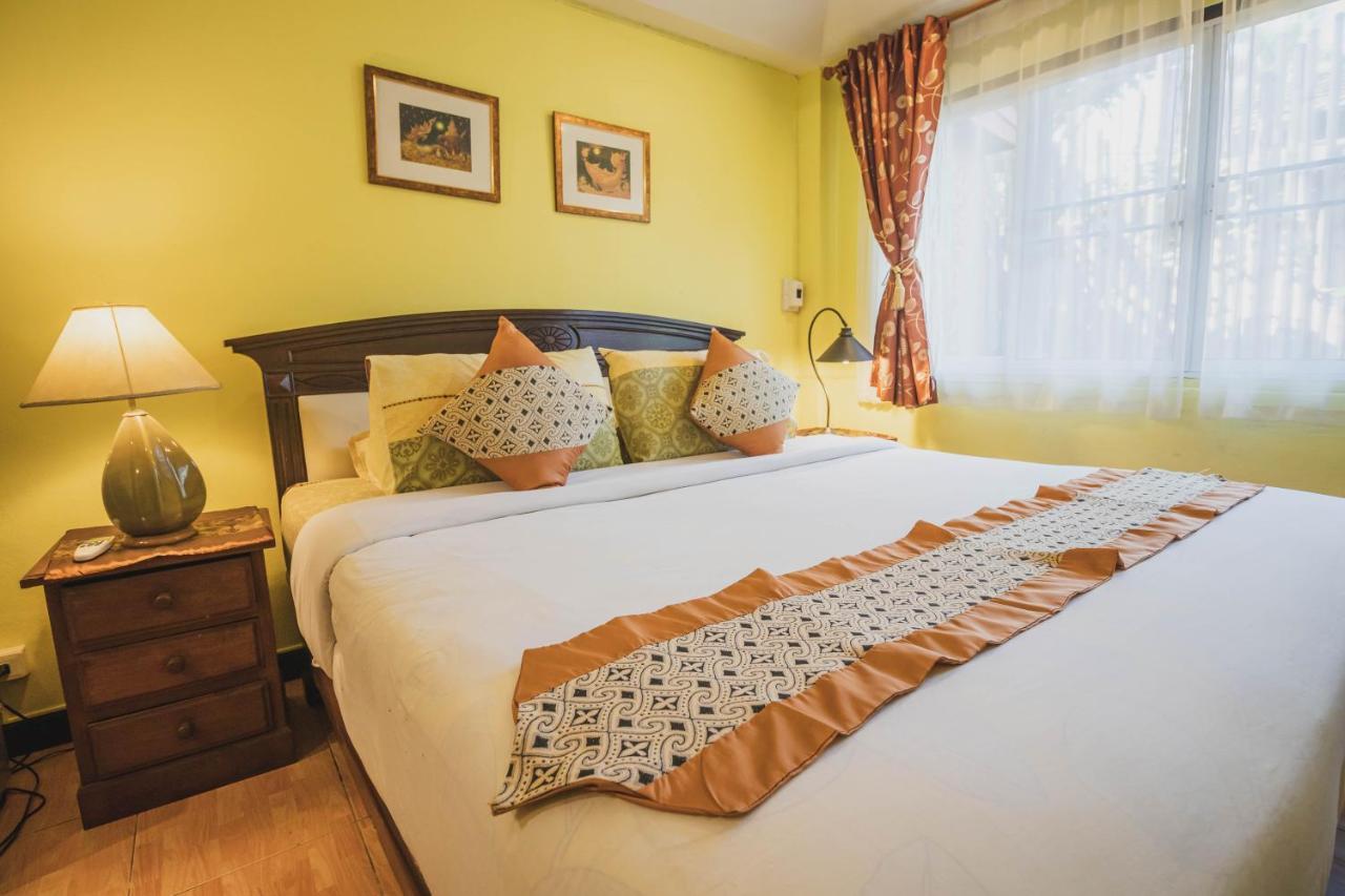 Joy'S House & Tour Bed & Breakfast Chiang Mai Exterior photo