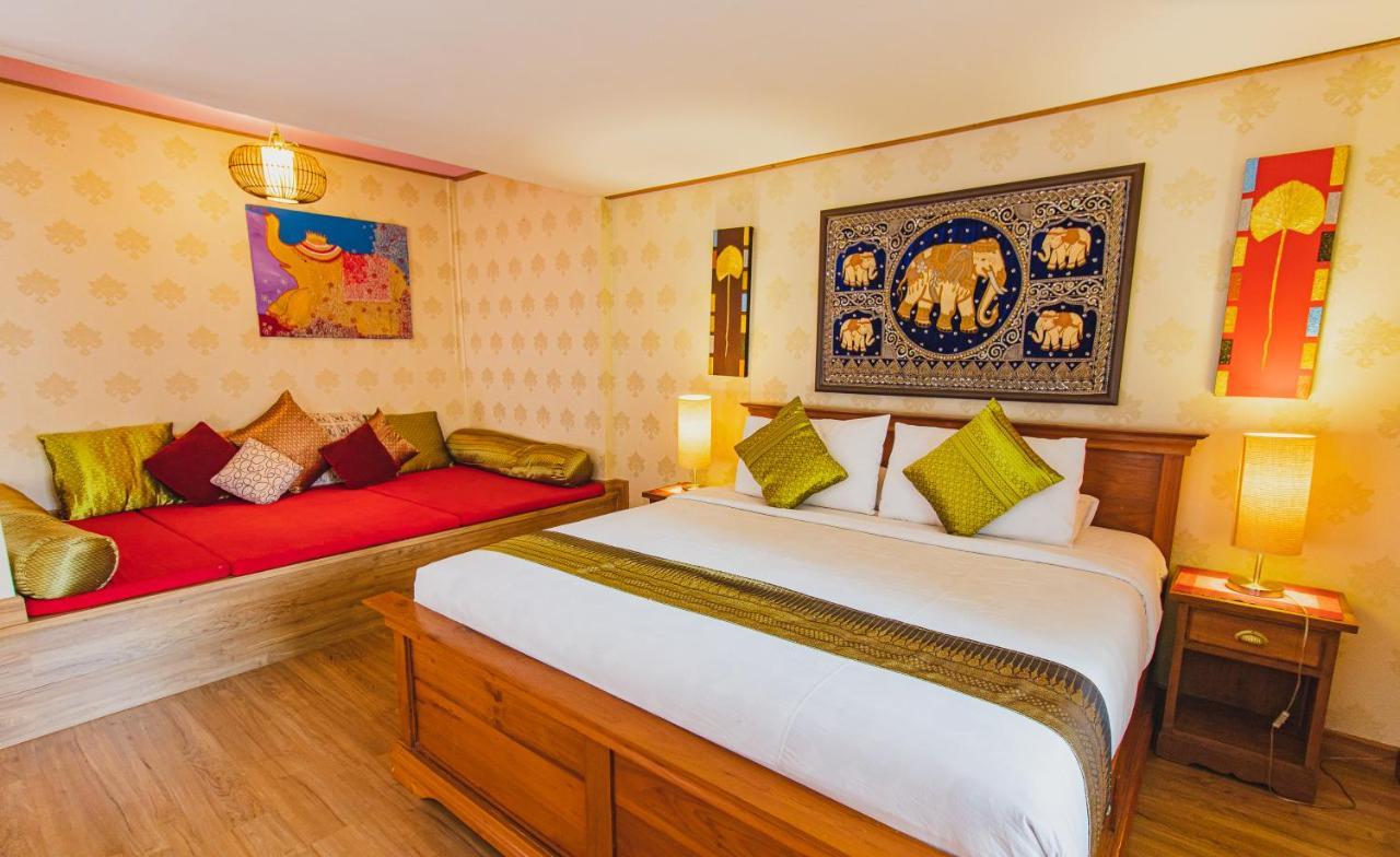 Joy'S House & Tour Bed & Breakfast Chiang Mai Exterior photo
